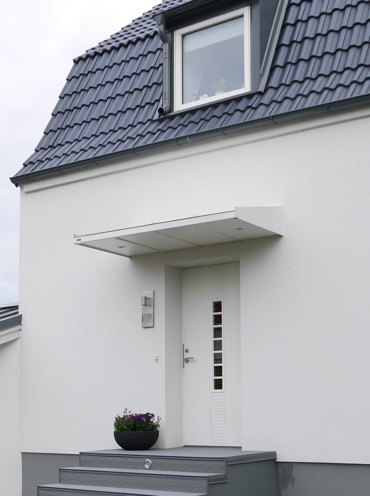 DESIGNTAK Lux Design Classic - 2500x350x955 - Zilver metallic RAL 9006 - Zilver spotlights